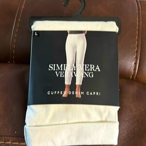 Vera Wang denim capris